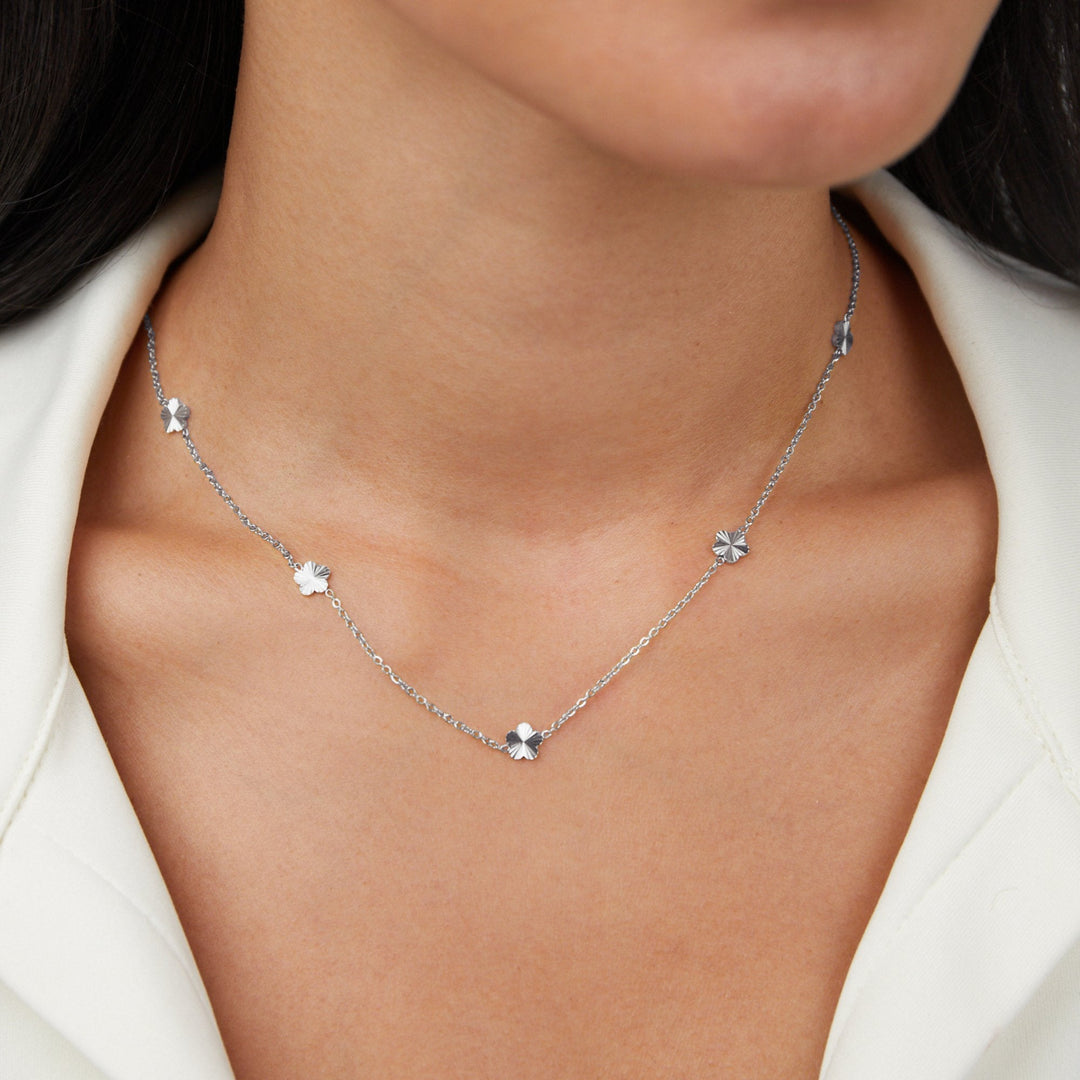 Flower Power Silver Chain Necklace