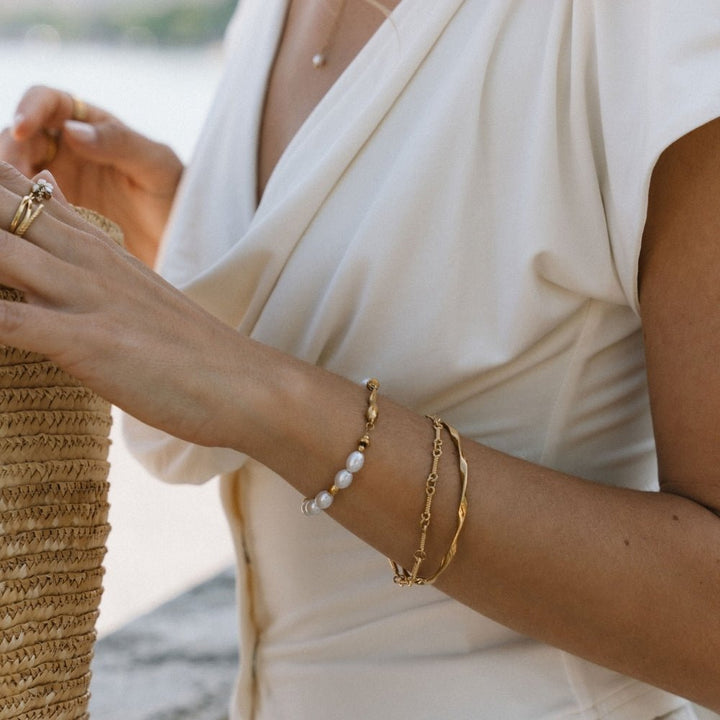 Lovina Pearl Bracelet