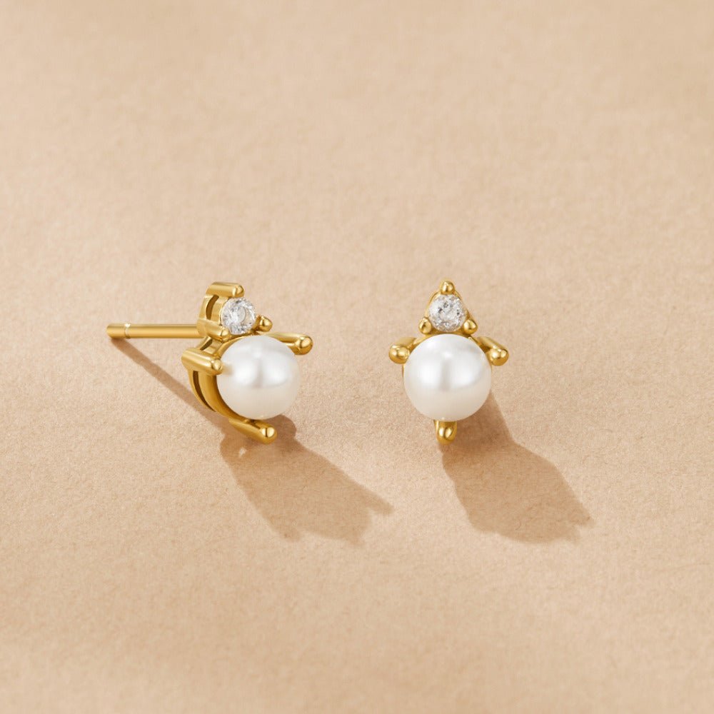 Pearl & Crystal Stud Earrings