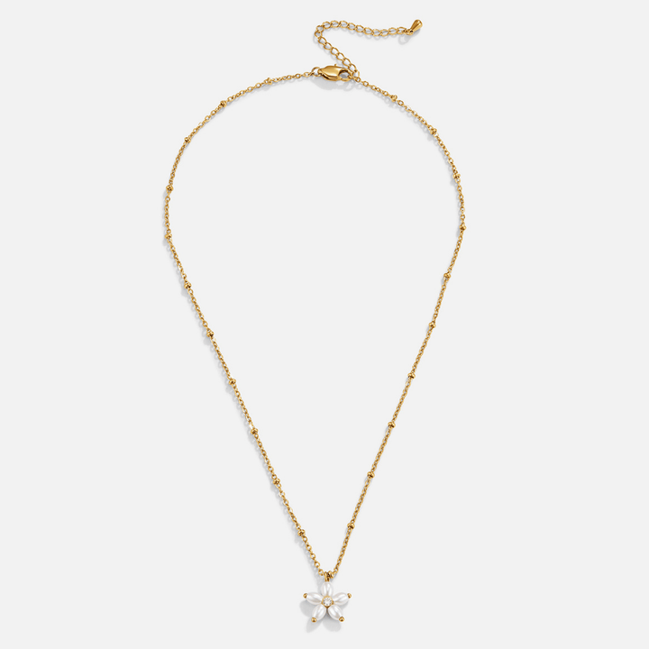 White Flower Pearl Pendant Necklace