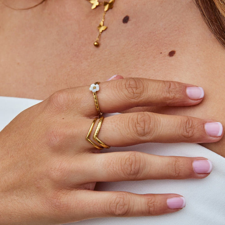 White Petal Shell Ring